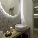 Msuites *